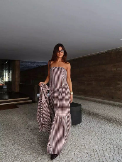 Conjunto Sofi da Dress Eleven: vestido longo tomara que caia com camisa em tricoline