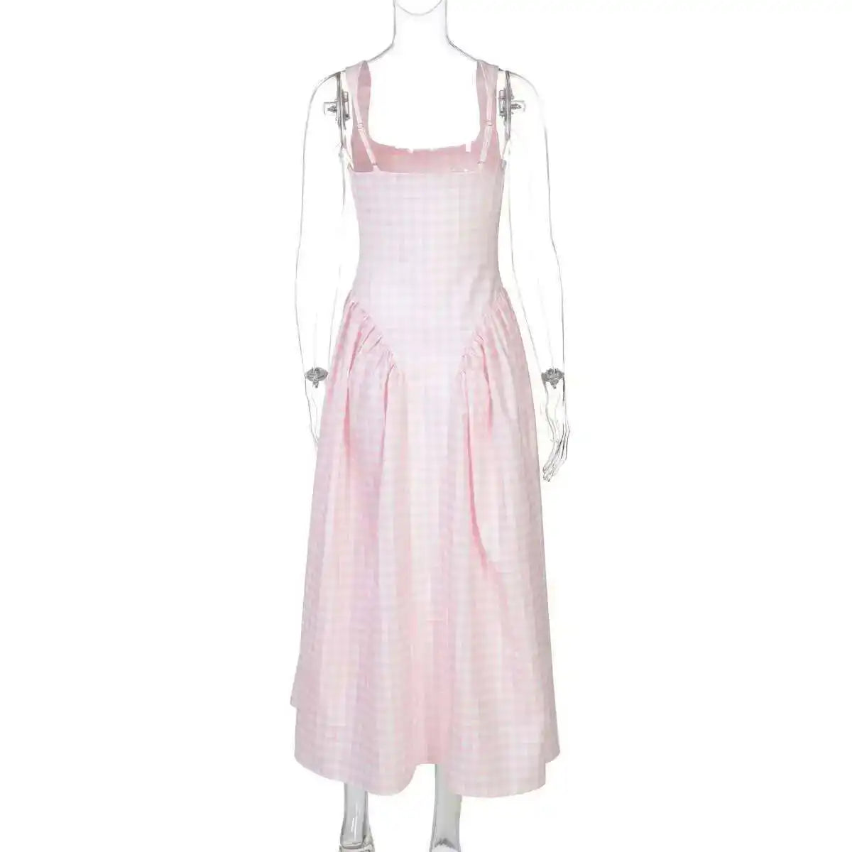 stido midi rosa com estampa xadrez visto em manequim técnico sobre fundo branco