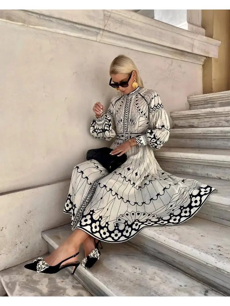 Vestido Midi Geométrico Roma Dress11