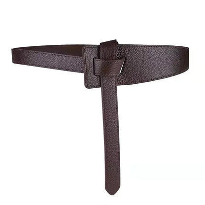 Cinto Dione marrom escuro ideal para looks neutros e elegantes