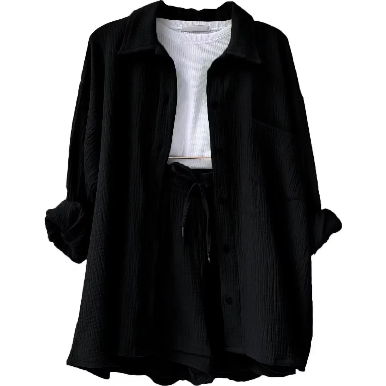 Conjunto preto básico em tecido com textura, combinação perfeita entre conforto e estilo.

