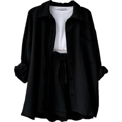 Conjunto preto básico em tecido com textura, combinação perfeita entre conforto e estilo.

