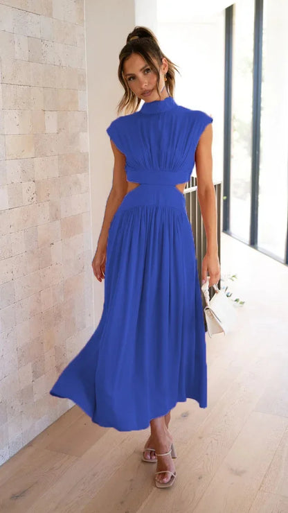 Vestido Jade midi azul royal com gola vertical, recortes laterais e cintura marcada, fotografado de frente.