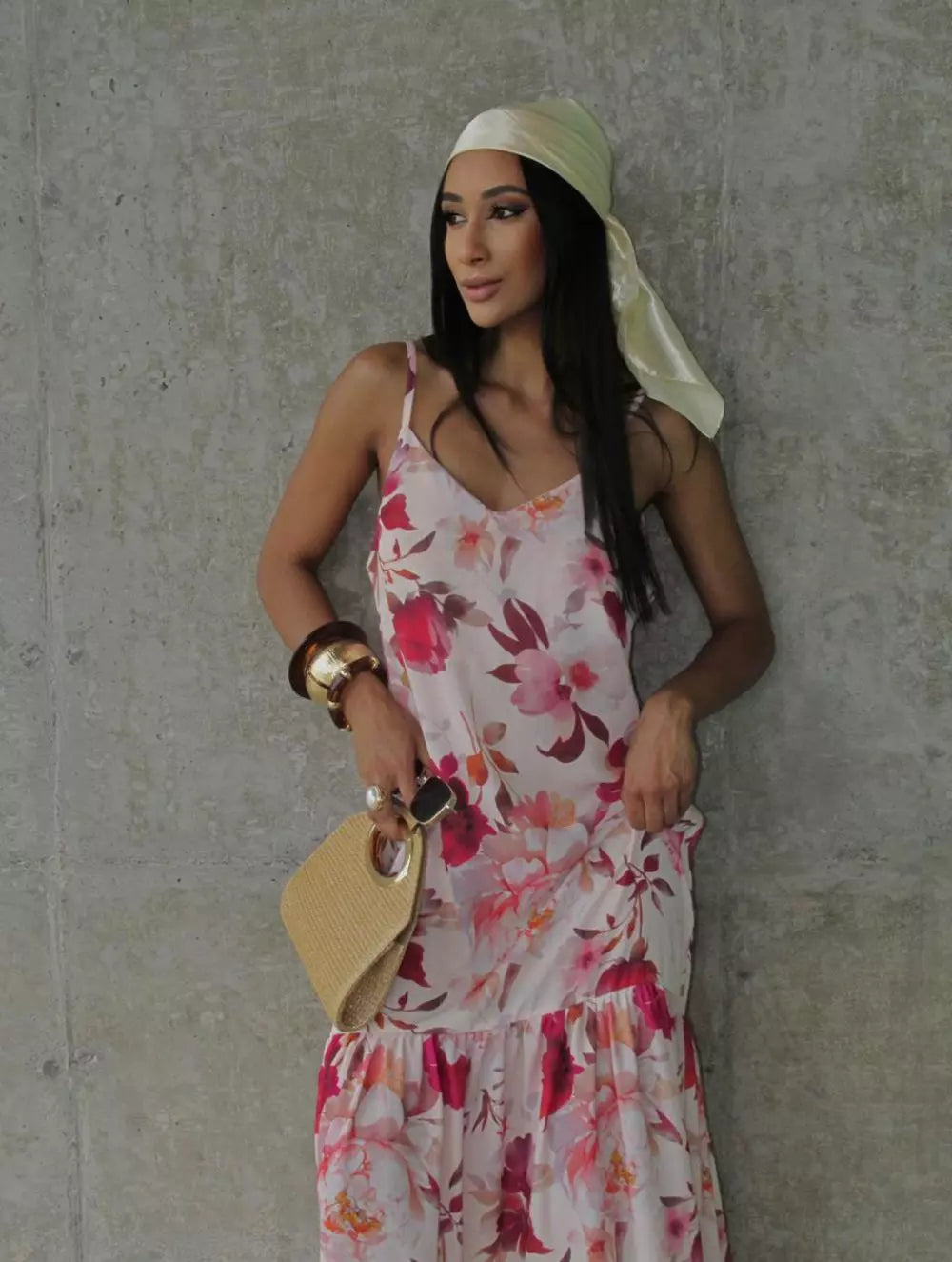Vestido longo floral feminino com alcinha ajustável e caimento fluido elegante Dress Eleven