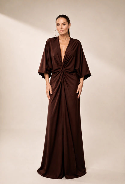 Vestido Jully vista costas, manga longa e caimento fluido em tecido sofisticado – Dress Eleven