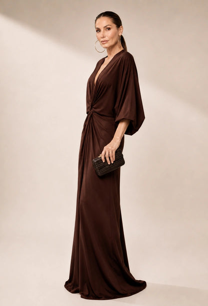 Vestido Jully manga longa vista lateral, comprimento longo e caimento impecável – Dress Eleven