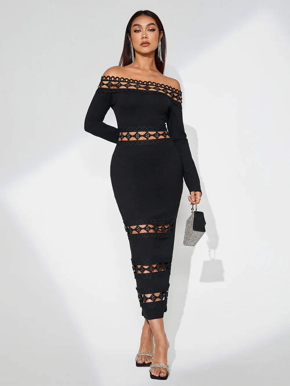 Vestido midi elegante ombro a ombro com recortes rendados, vista frontal